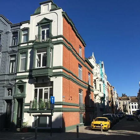 Chic Arty & Cosy 300m From Beach Apartman Ostende